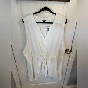 Torrid Cream Button Front Blouse